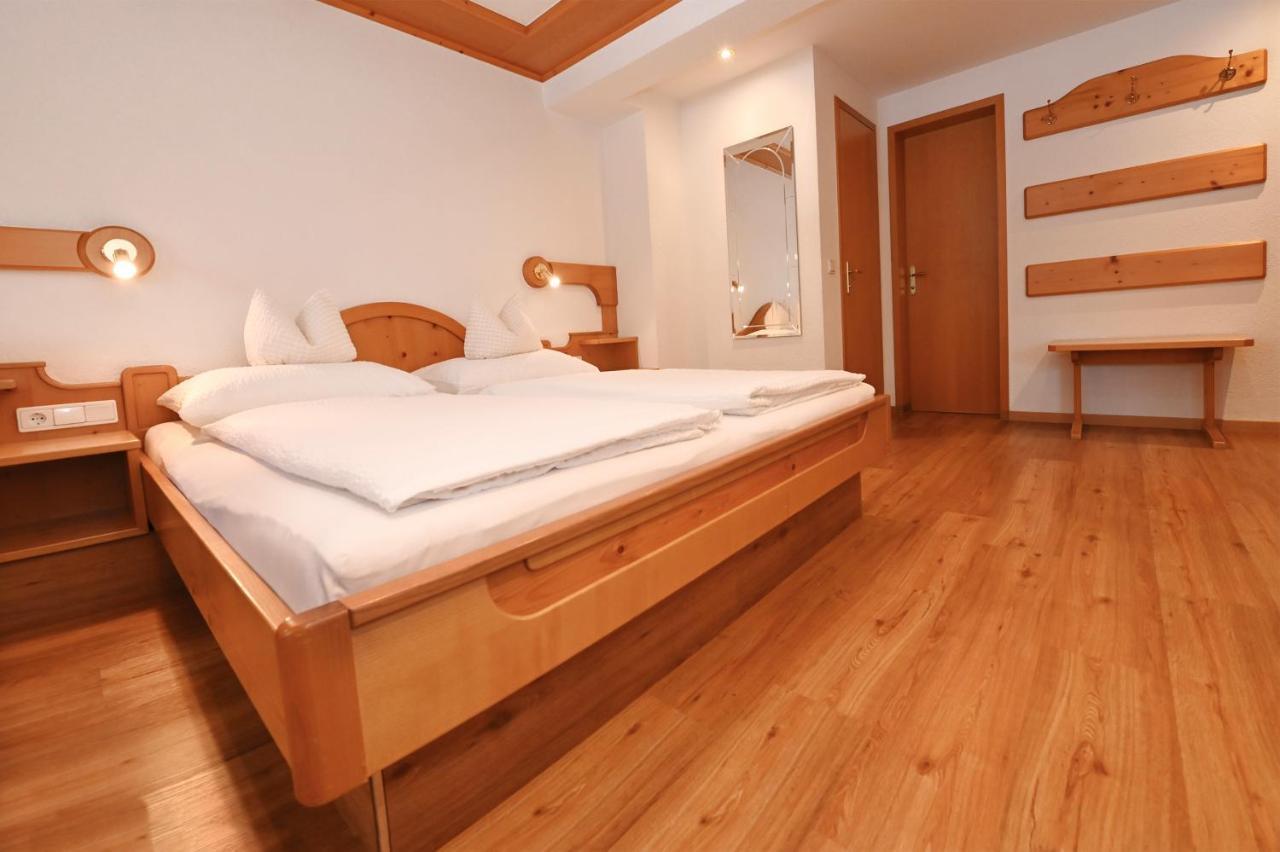 Apart Alpenpension Maderer Гашум Экстерьер фото